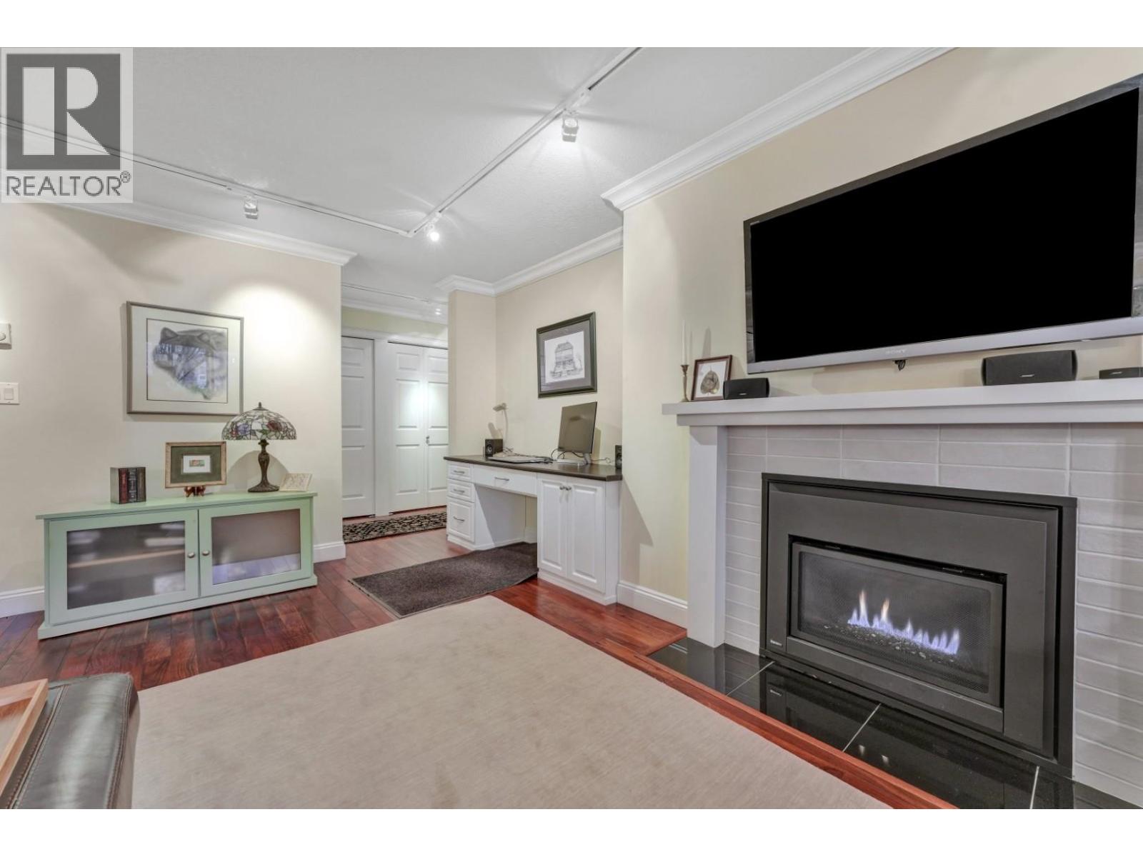 109b 1210 Quayside Drive, New Westminster, British Columbia  V3M 6H1 - Photo 13 - R3102595