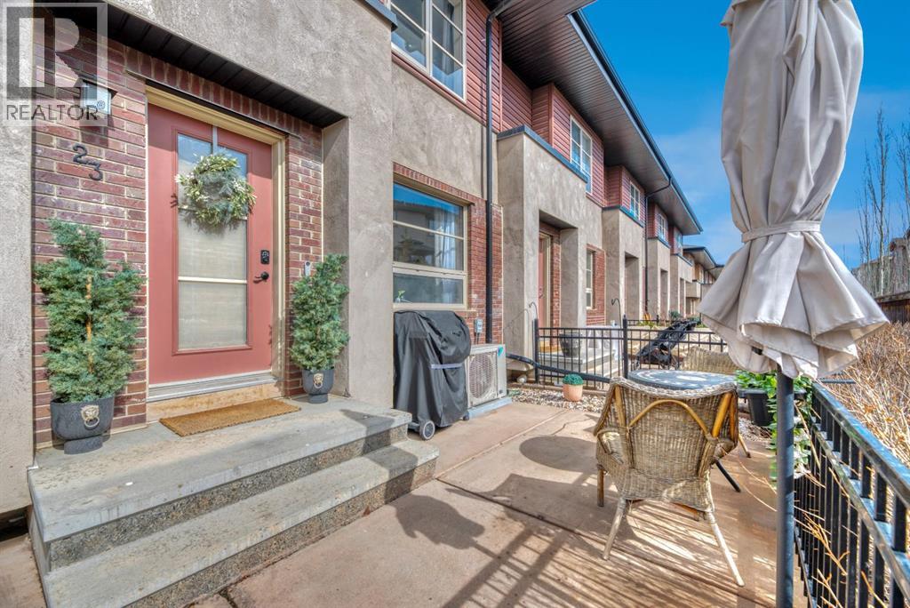 23 Aspen Hills Terrace Sw, Calgary, Alberta  T3H 0P3 - Photo 3 - A2294416