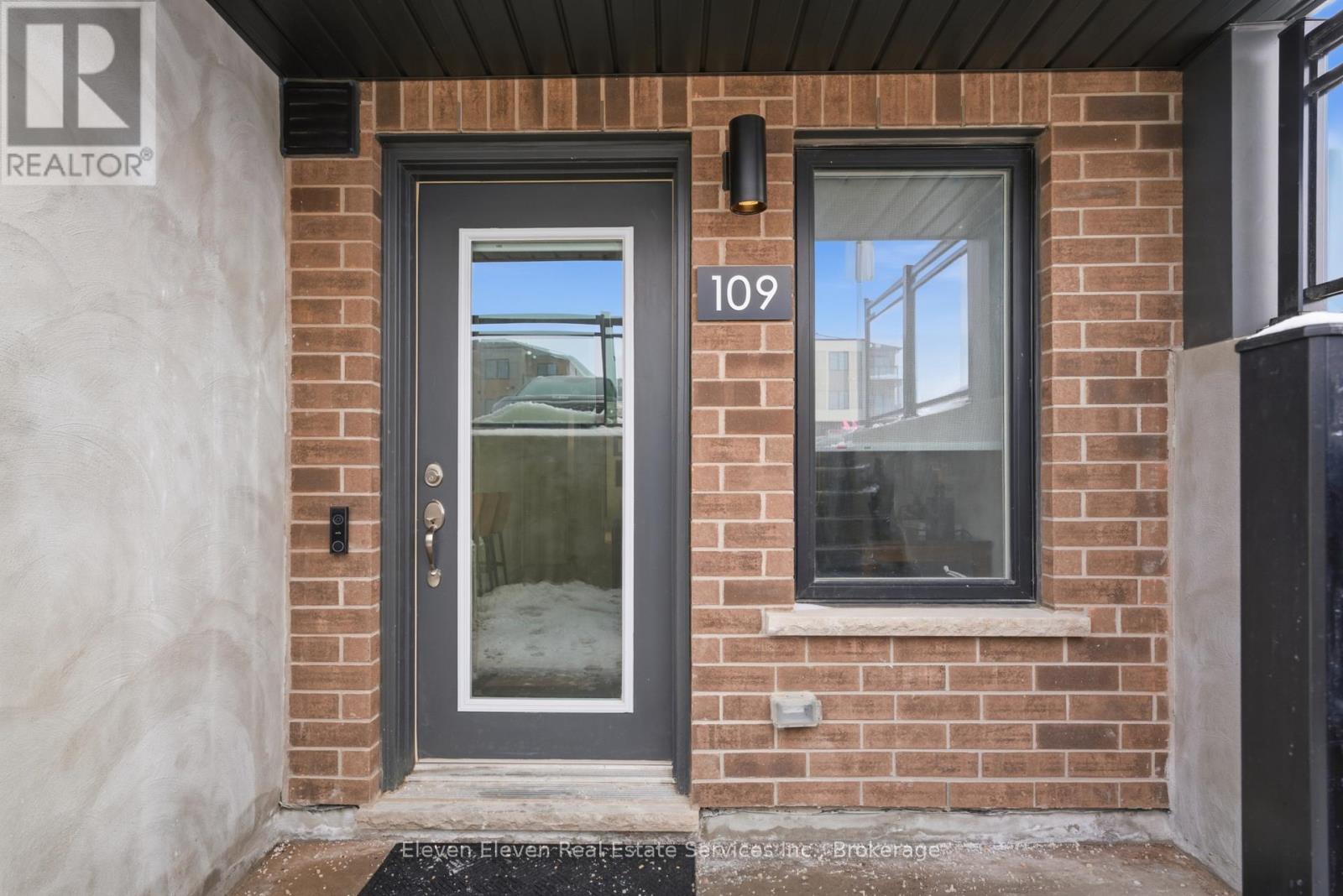 73 - 940 St. David Street N, Centre Wellington, Ontario  N1M 0L7 - Photo 3 - X12912058