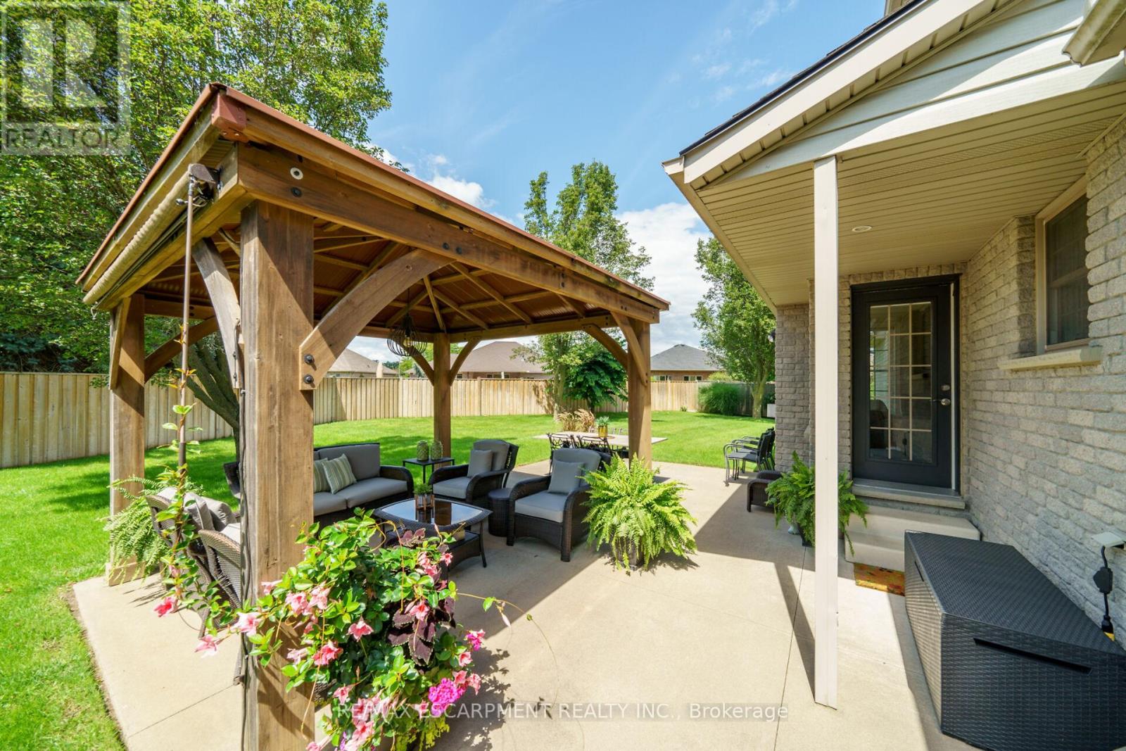 17 Angle Street, Norfolk, Ontario  N3Y 5M6 - Photo 37 - X12912110