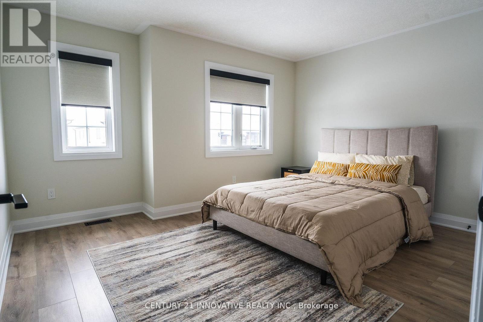 Main - 592 Nathalie Crescent, Kitchener, Ontario  N2E 0H9 - Photo 11 - X12912114