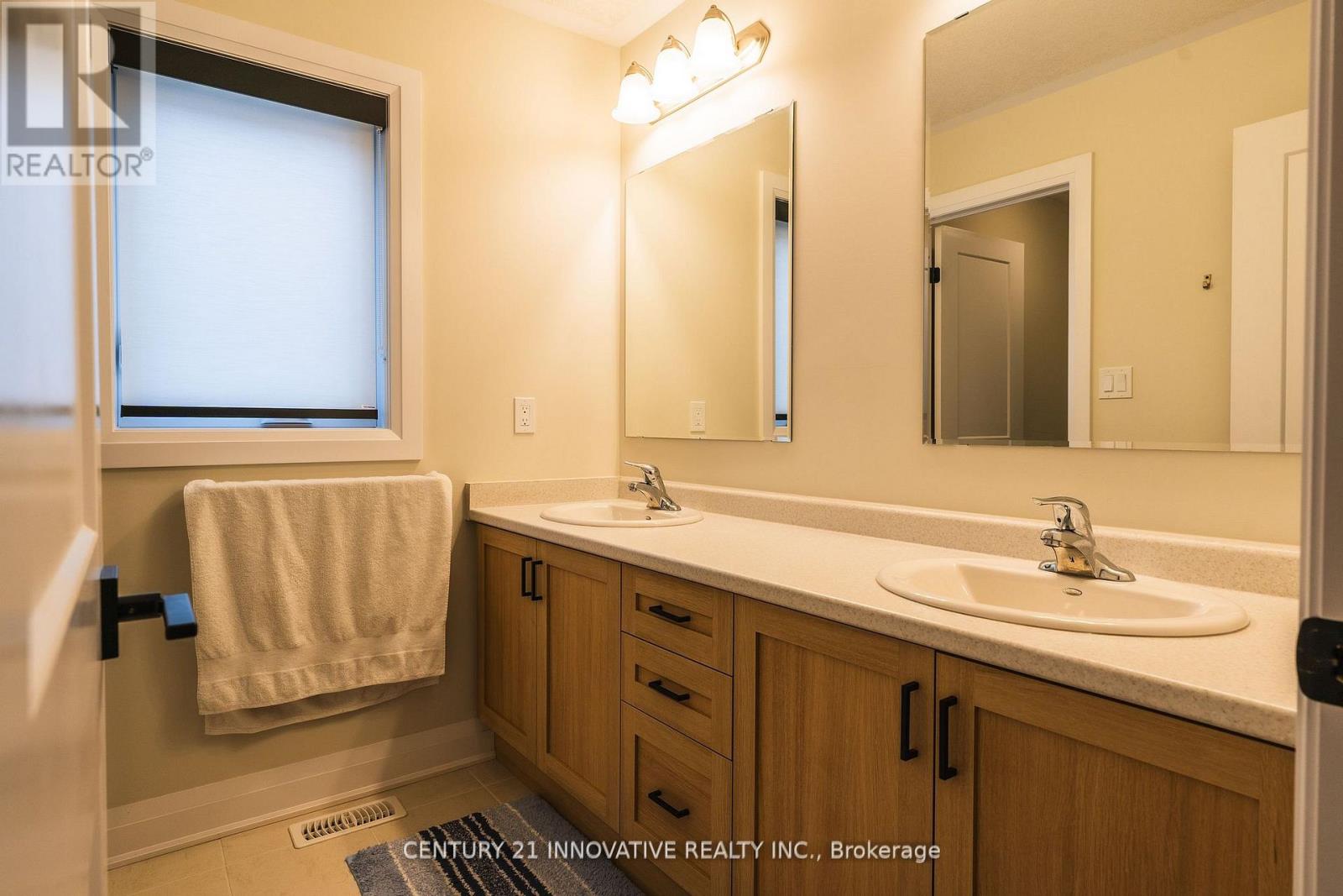 Main - 592 Nathalie Crescent, Kitchener, Ontario  N2E 0H9 - Photo 21 - X12912114