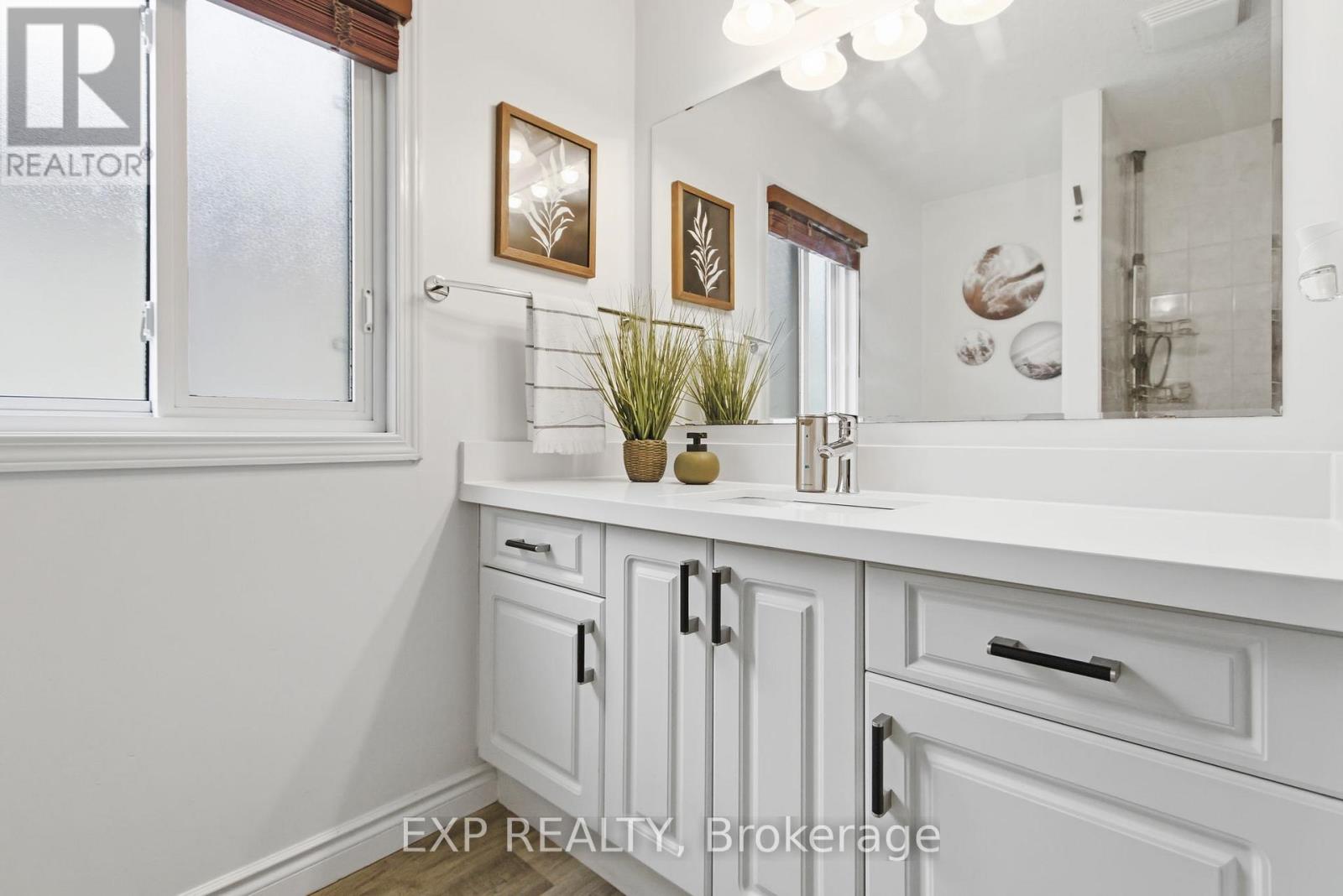 159 Sophia Crescent, Kitchener, Ontario  N2R 1X7 - Photo 29 - X12912118