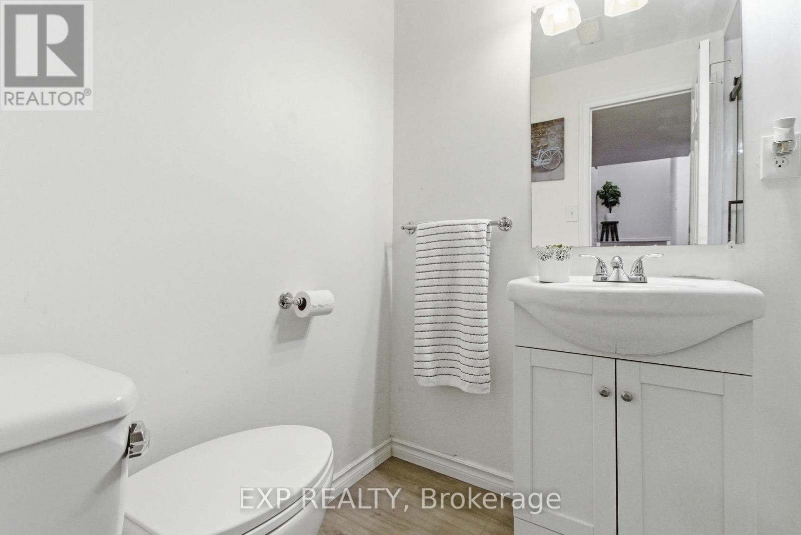 159 Sophia Crescent, Kitchener, Ontario  N2R 1X7 - Photo 36 - X12912118