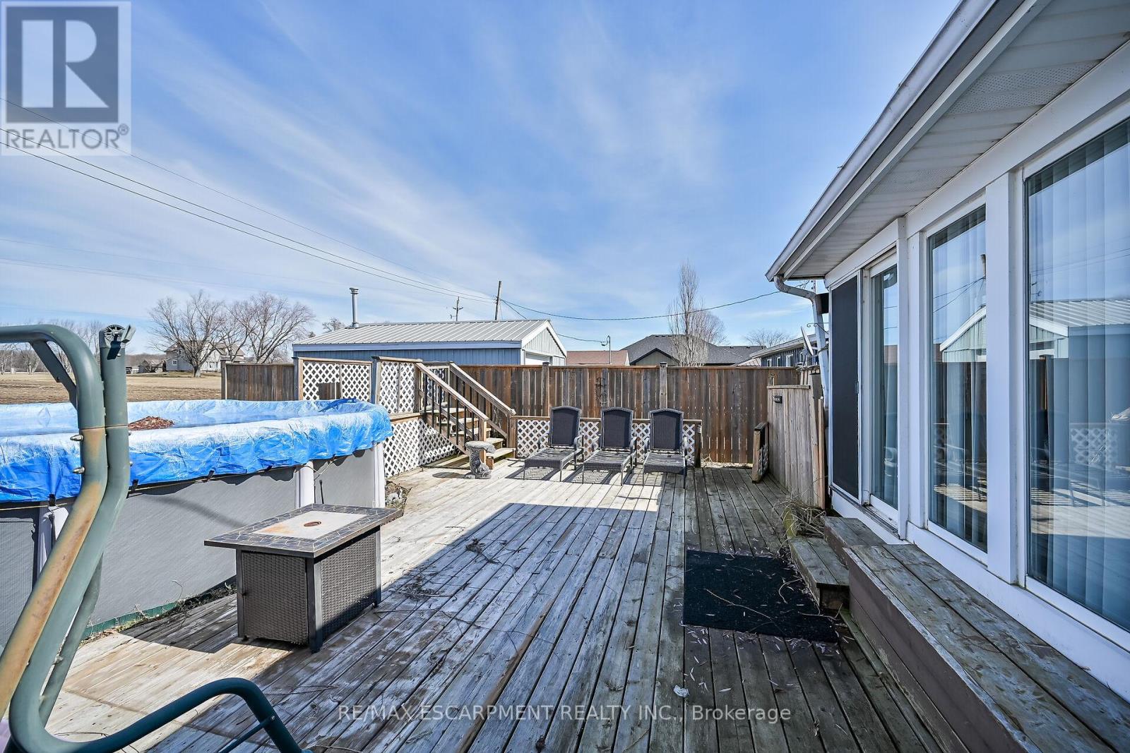 87 Lakeshore Road, Haldimand, Ontario  N0A 1P0 - Photo 34 - X12912130