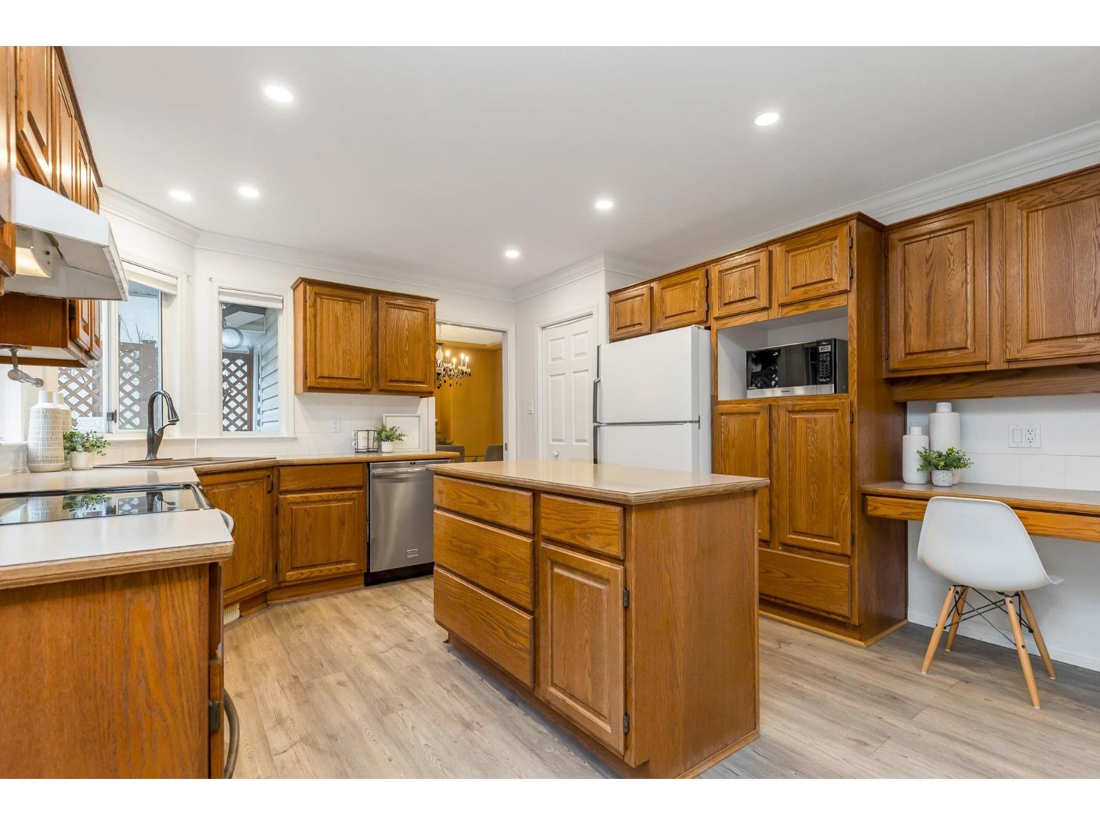 9289 204 Street, Langley, British Columbia  V1M 2L8 - Photo 12 - R3102504