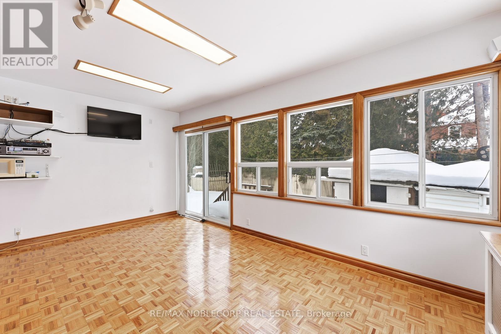 51 Glenavy Avenue, Toronto, Ontario  M4P 2T9 - Photo 26 - C12830264