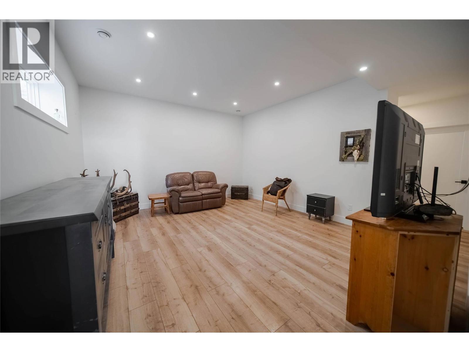 107 18th Street S, Cranbrook, British Columbia  V1C 0E1 - Photo 22 - 10380453