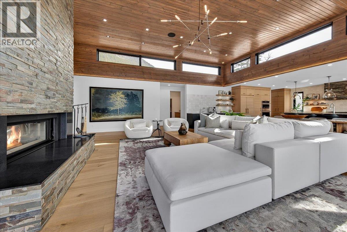 8799 Grainger Road, Canal Flats, British Columbia  V0B 1B0 - Photo 12 - 10380333