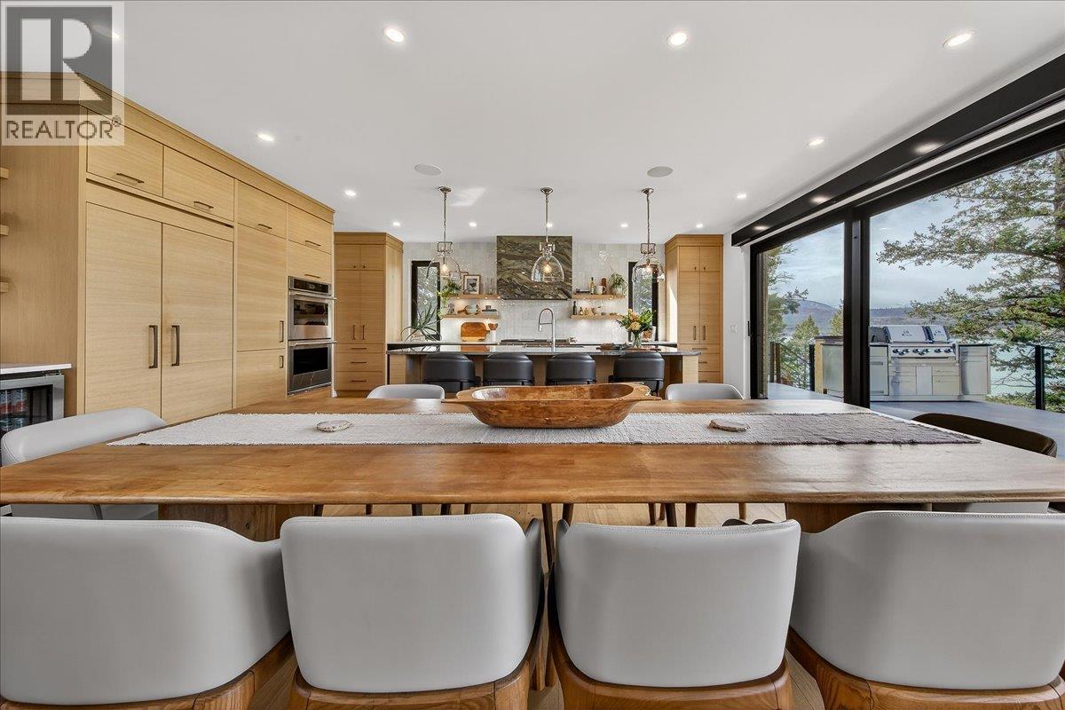 8799 Grainger Road, Canal Flats, British Columbia  V0B 1B0 - Photo 18 - 10380333