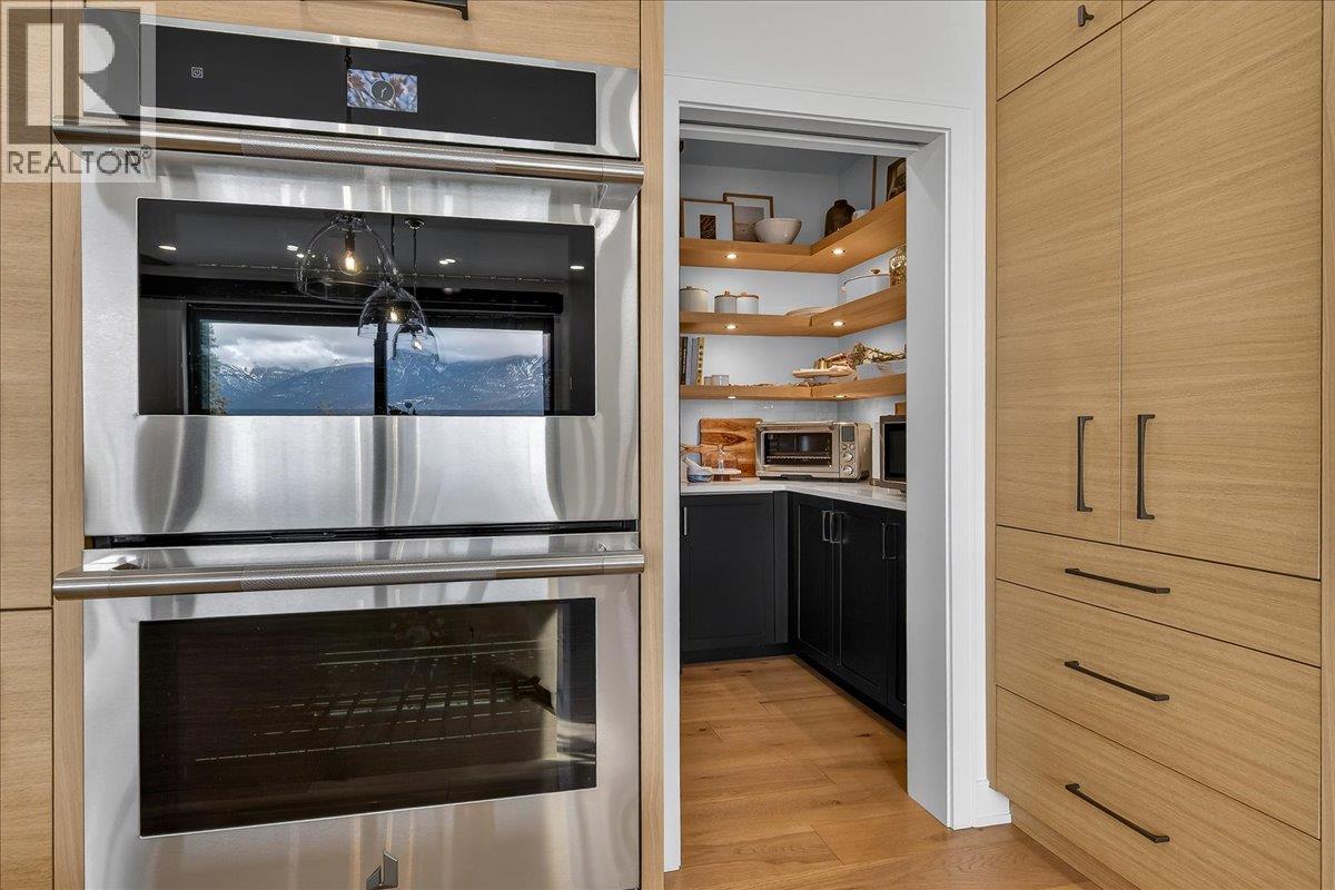 8799 Grainger Road, Canal Flats, British Columbia  V0B 1B0 - Photo 22 - 10380333