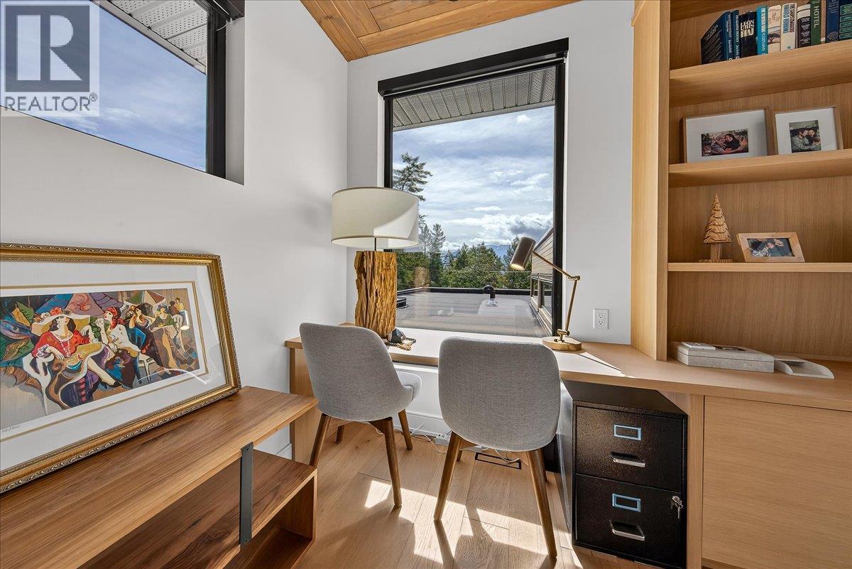 8799 Grainger Road, Canal Flats, British Columbia  V0B 1B0 - Photo 45 - 10380333