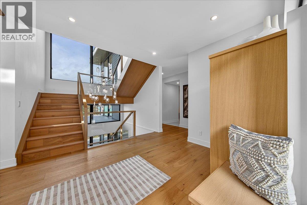 8799 Grainger Road, Canal Flats, British Columbia  V0B 1B0 - Photo 5 - 10380333