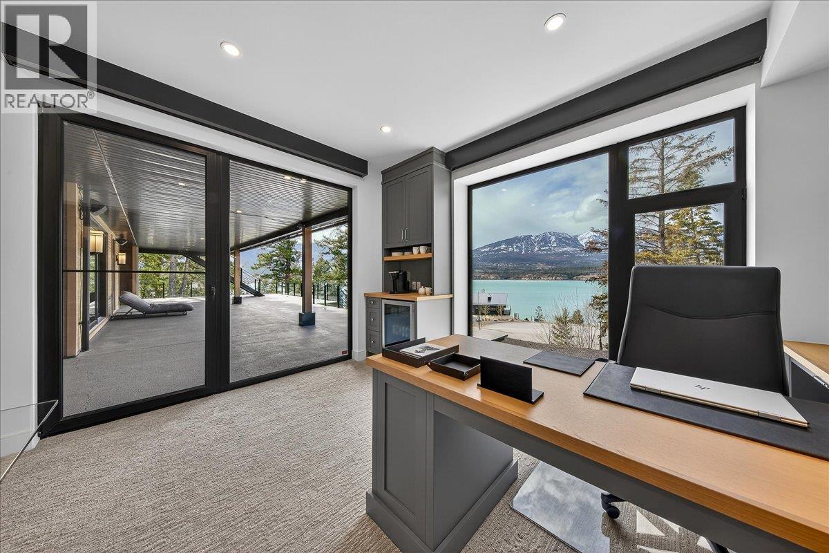 8799 Grainger Road, Canal Flats, British Columbia  V0B 1B0 - Photo 69 - 10380333