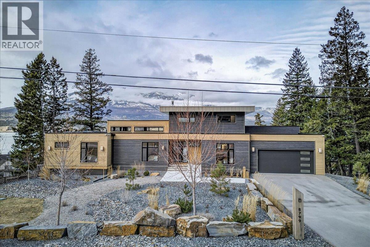 8799 Grainger Road, Canal Flats, British Columbia  V0B 1B0 - Photo 79 - 10380333