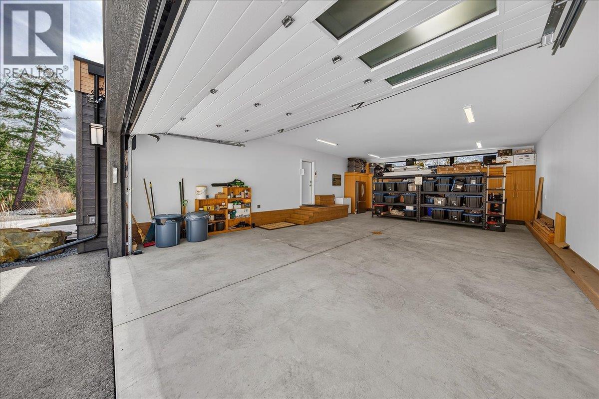 8799 Grainger Road, Canal Flats, British Columbia  V0B 1B0 - Photo 97 - 10380333