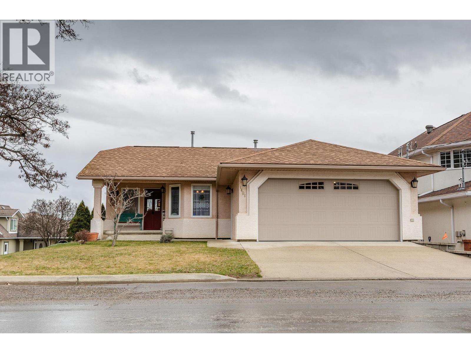 1401 Hillside Street, Creston, British Columbia  V0B 1G0 - Photo 2 - 10379559