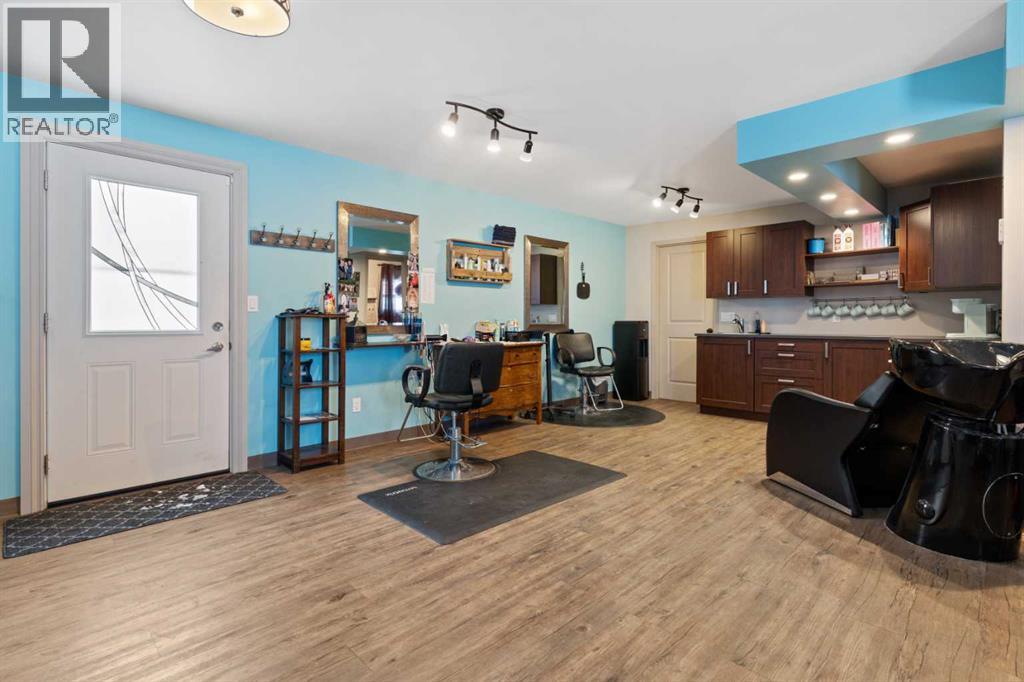 5009 49 Avenue, Forestburg, Alberta  T0B 1N0 - Photo 5 - A2203185