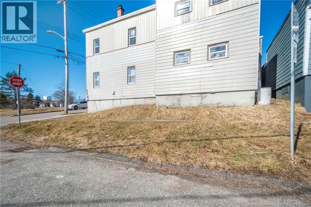 382-384 Watson Street, Saint John, New Brunswick  E2M 1H4 - Photo 43 - NB135568