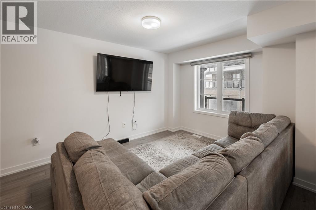 205 West Oak Trail Unit# 2, Kitchener, Ontario  N2R 1R4 - Photo 17 - 40812022