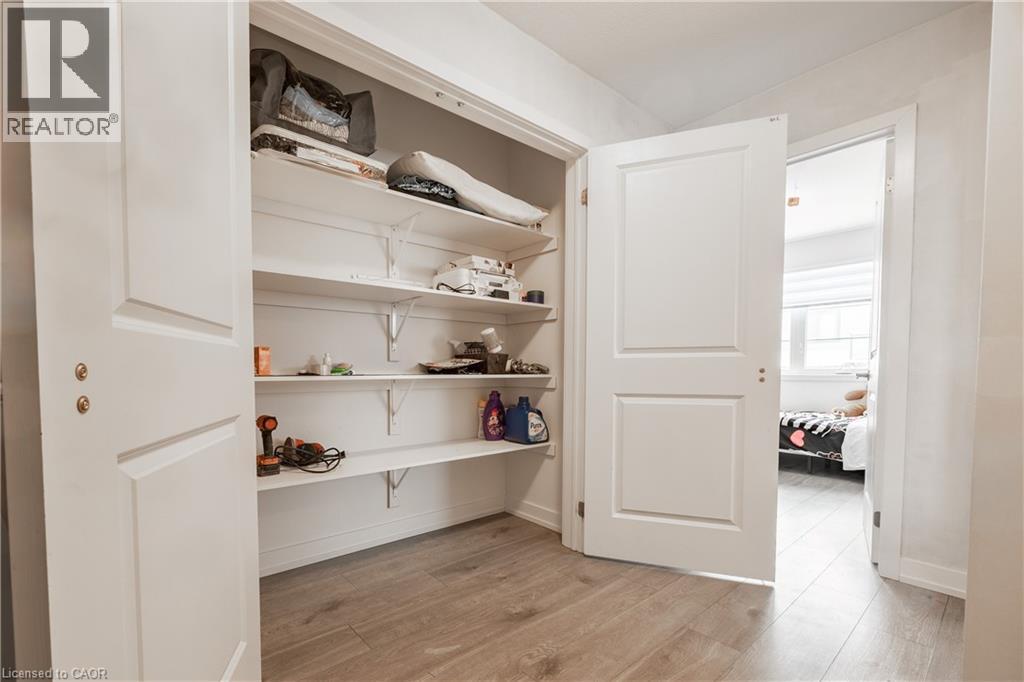 205 West Oak Trail Unit# 2, Kitchener, Ontario  N2R 1R4 - Photo 22 - 40812022