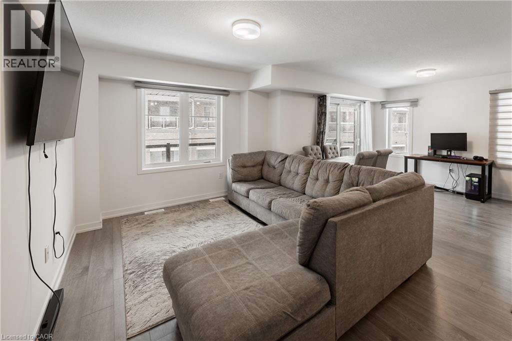 205 West Oak Trail Unit# 2, Kitchener, Ontario  N2R 1R4 - Photo 16 - 40812022
