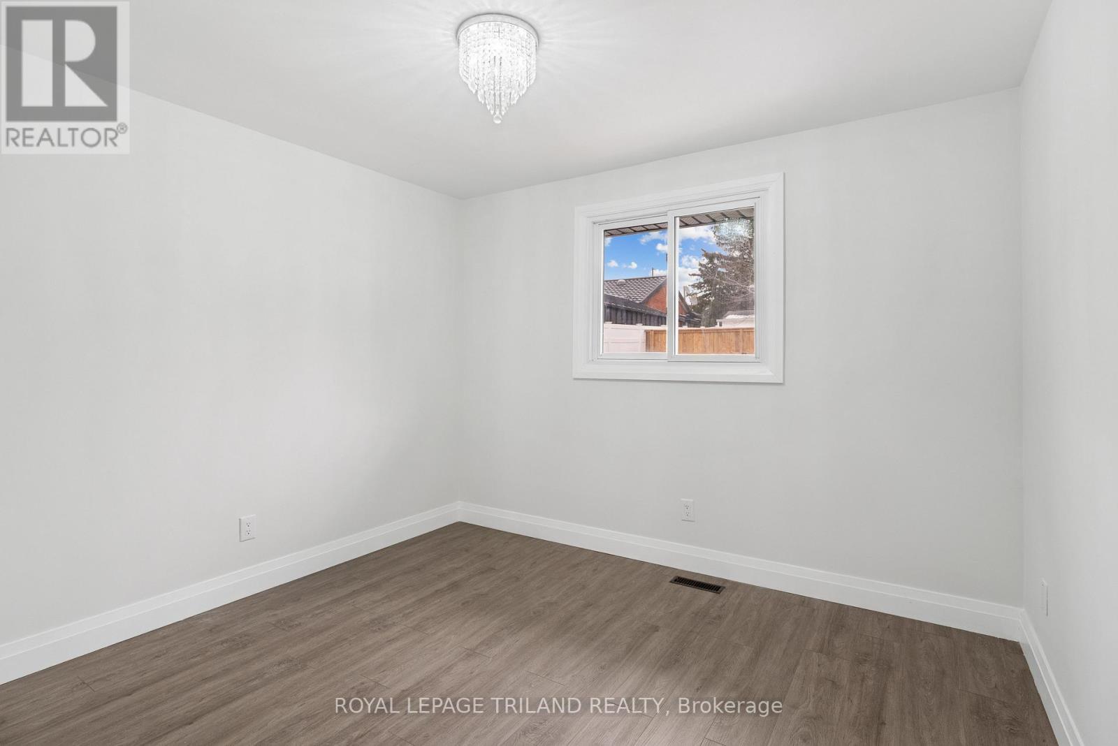 32 Parish Street, St. Thomas, Ontario  N5R 4W8 - Photo 20 - X12912164