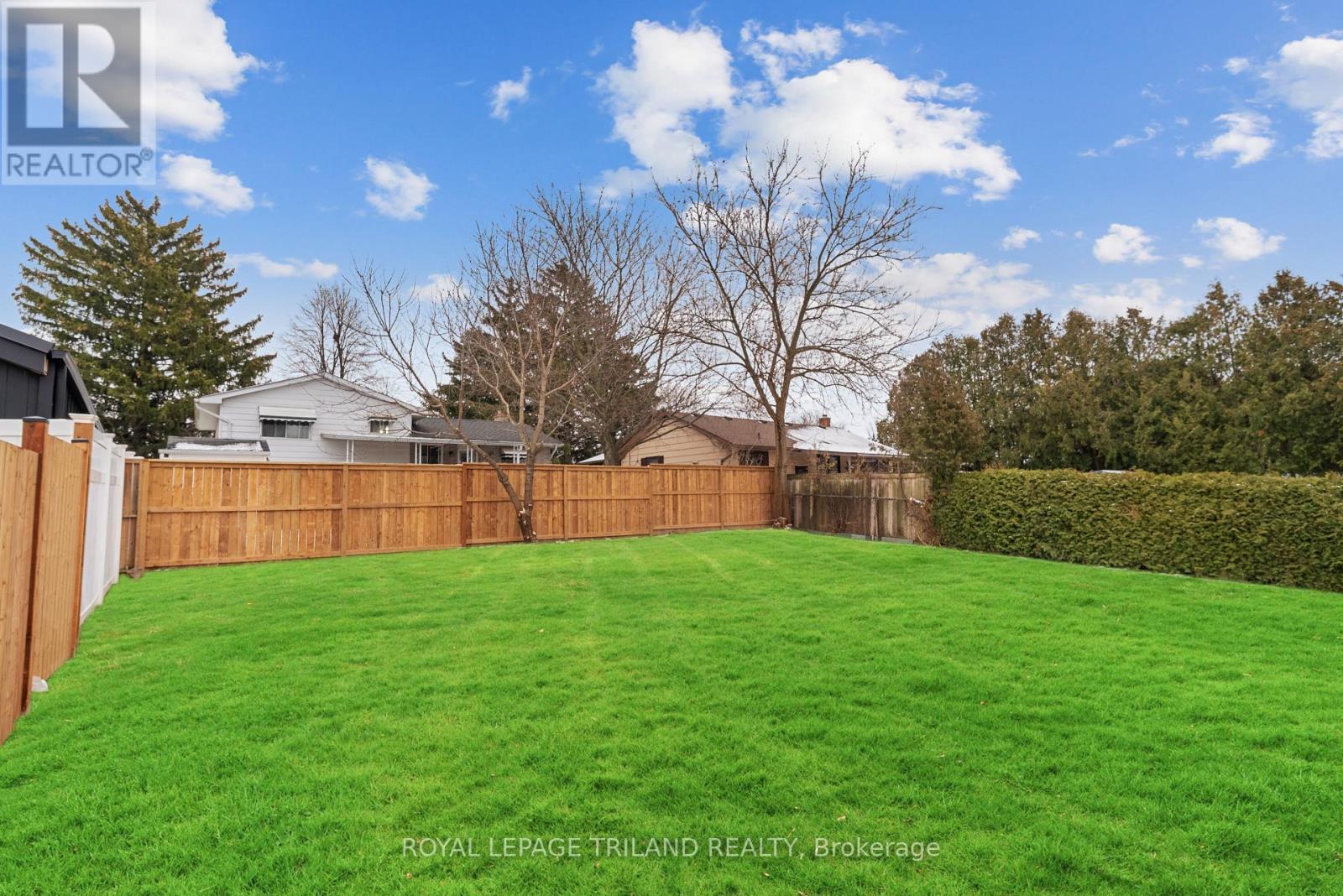 32 Parish Street, St. Thomas, Ontario  N5R 4W8 - Photo 34 - X12912164