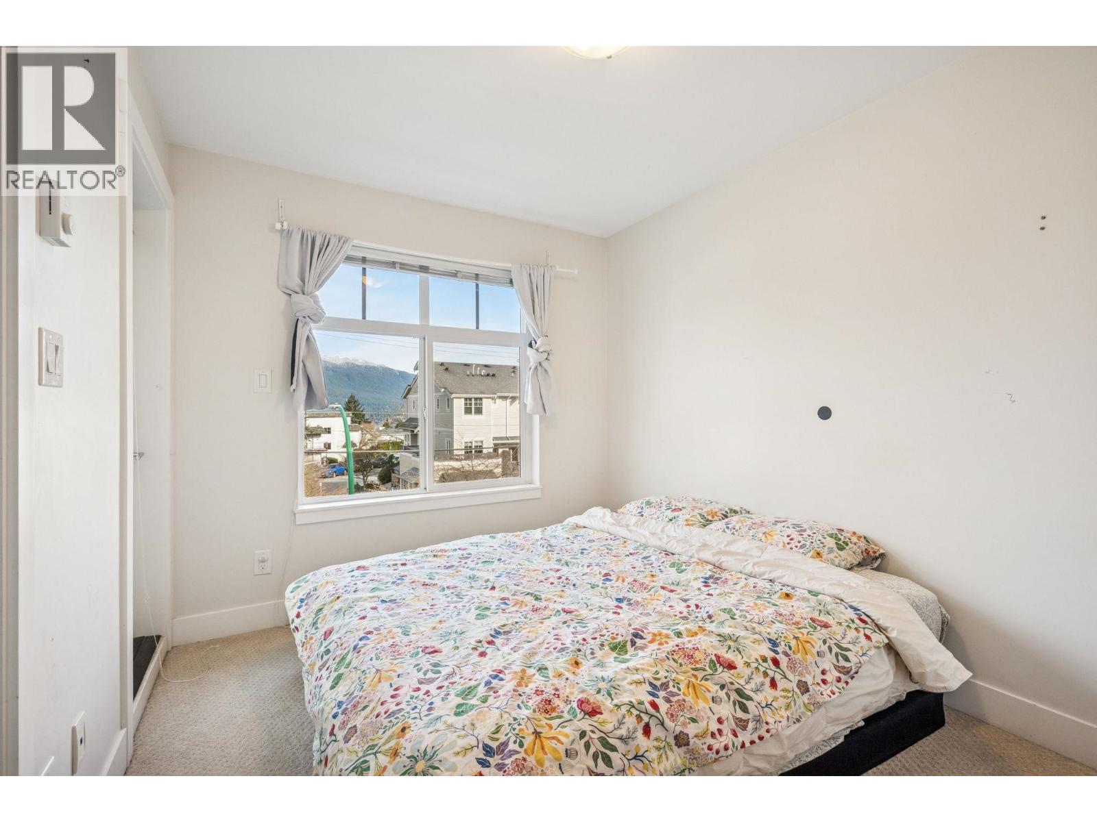 Listing Picture 14 of 25 : 205 7180 BARNET ROAD, Burnaby / 本拿比 - 魯藝地產 Yvonne Lu Group - MLS Medallion Club Member