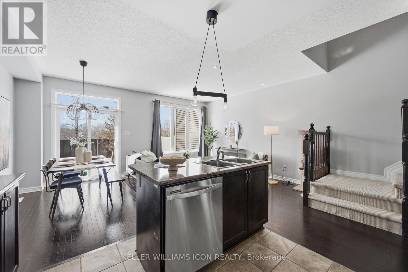 267 Via San Marino Street, Ottawa, Ontario  K2J 5X9 - Photo 13 - X12912160