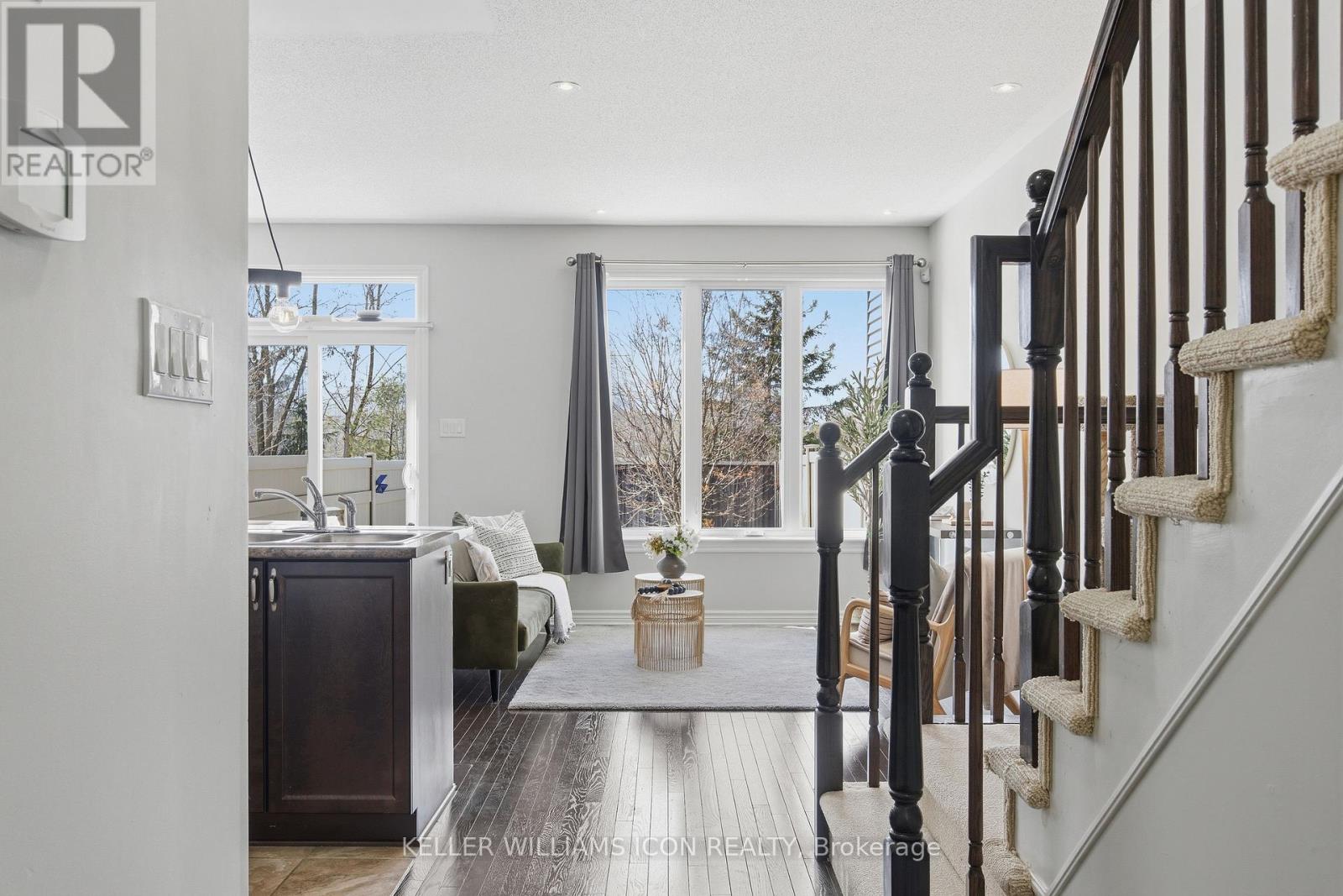 267 Via San Marino Street, Ottawa, Ontario  K2J 5X9 - Photo 4 - X12912160