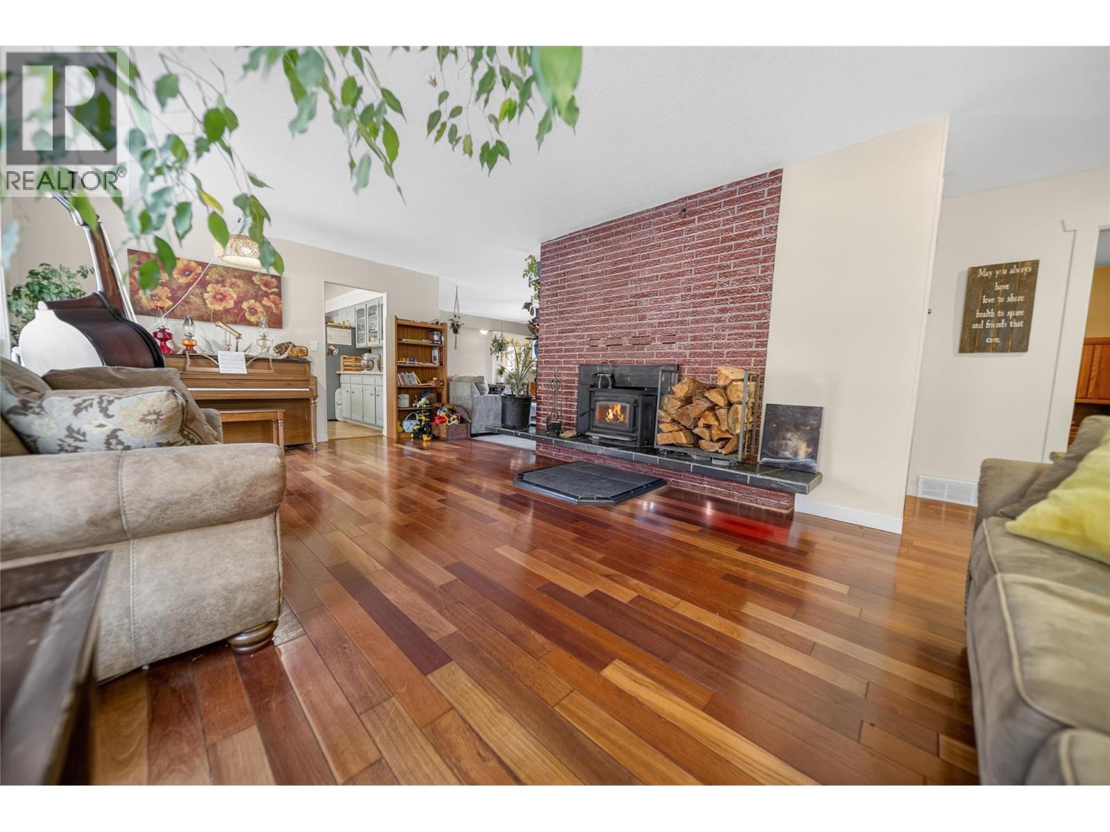 2205 Vidamour Road, Cranbrook, British Columbia  V1C 6W2 - Photo 14 - 10380041