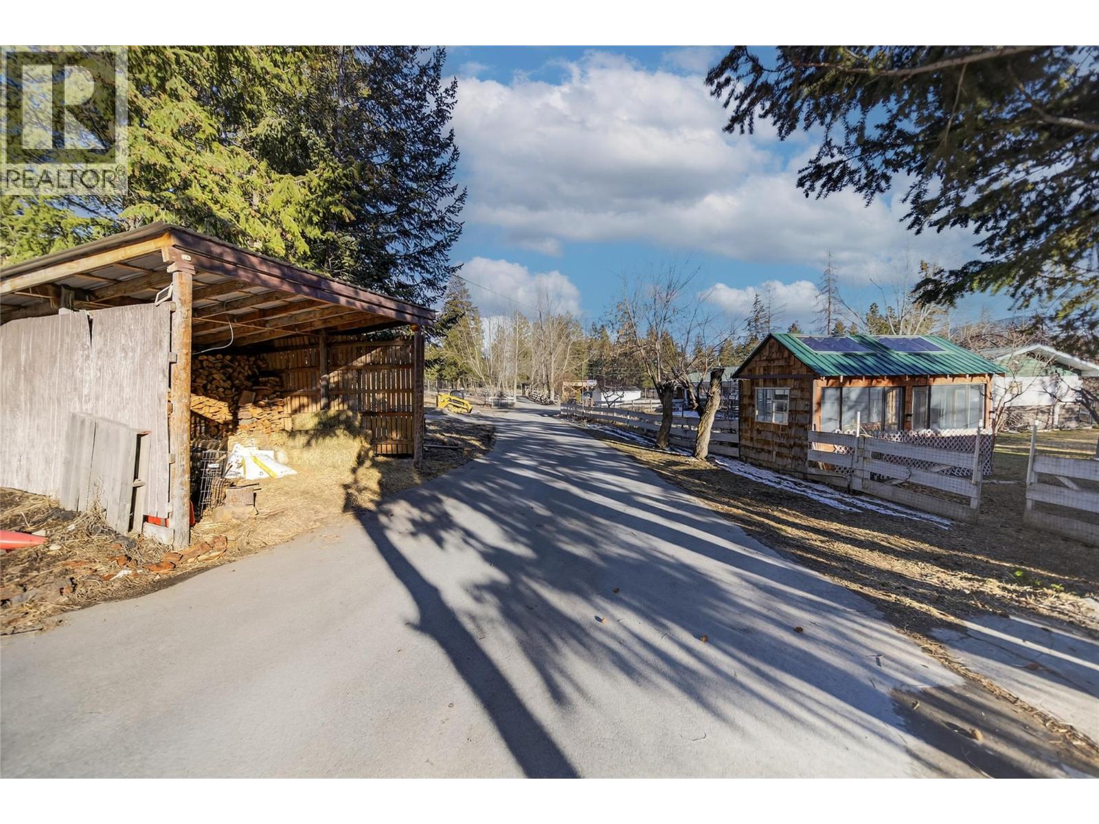 2205 Vidamour Road, Cranbrook, British Columbia  V1C 6W2 - Photo 35 - 10380041