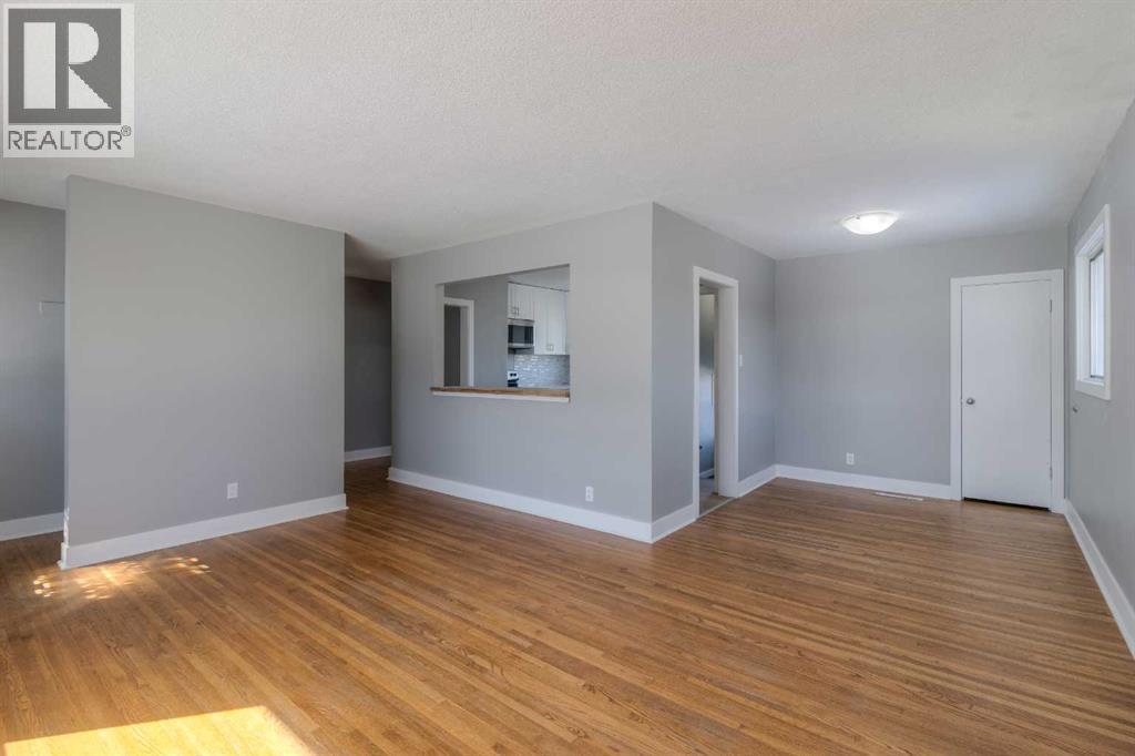 220 23 Street S, Lethbridge, Alberta  T1J 3M6 - Photo 6 - A2291546