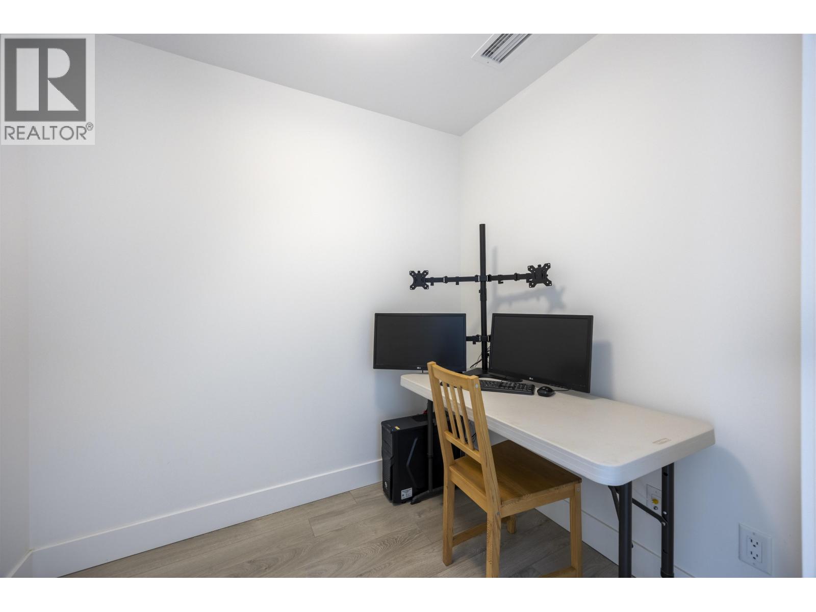 1206 7303 Noble Lane, Burnaby, British Columbia  V3N 0H2 - Photo 14 - R3102608