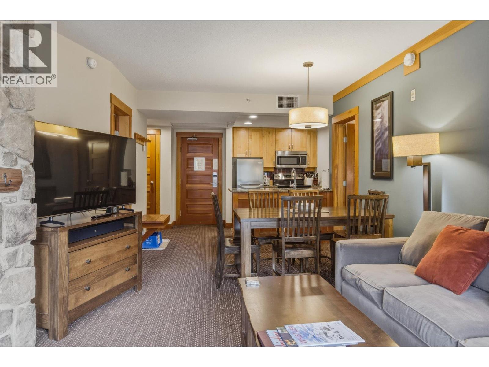 416c 2036 London Lane, Whistler, British Columbia  V8E 0N7 - Photo 10 - R3102621