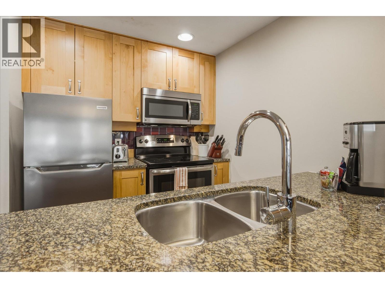 416c 2036 London Lane, Whistler, British Columbia  V8E 0N7 - Photo 14 - R3102621