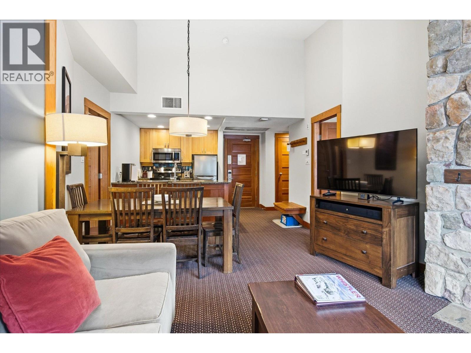 637b 2036 London Lane, Whistler, British Columbia  V8E 0N7 - Photo 11 - R3102624