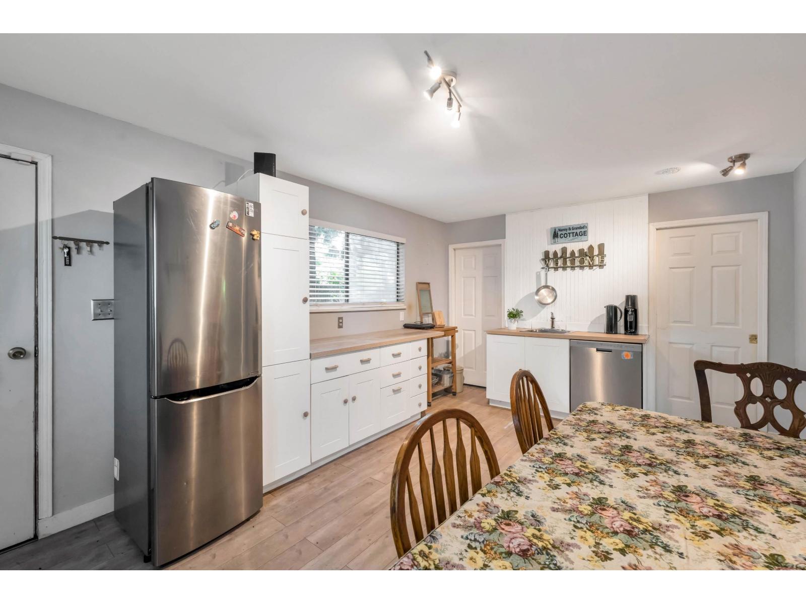 17300 26 Avenue, Surrey, British Columbia  V3Z 0A4 - Photo 19 - R3102500