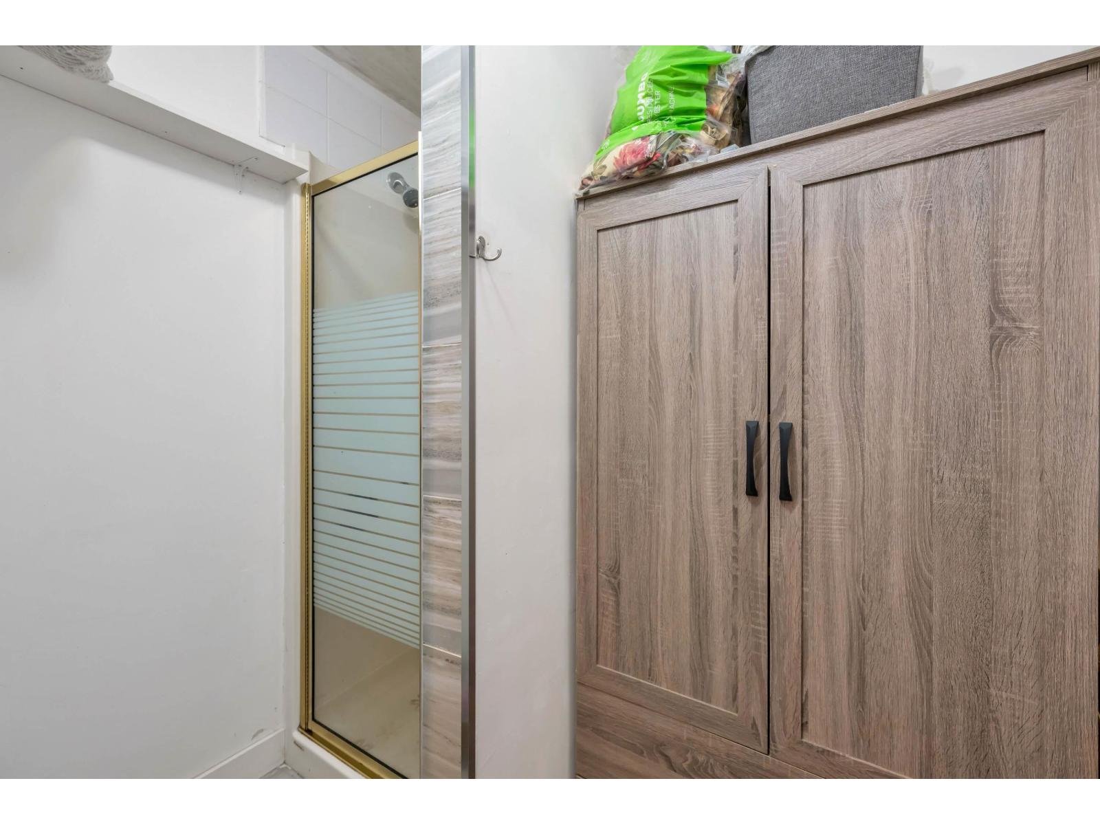 17300 26 Avenue, Surrey, British Columbia  V3Z 0A4 - Photo 24 - R3102500