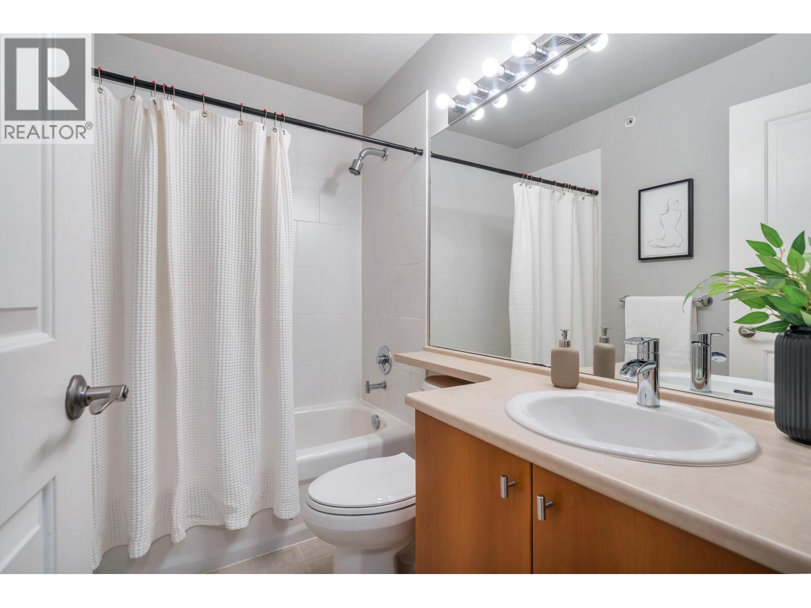 130 9229 University Crescent, Burnaby, British Columbia  V5A 4Z2 - Photo 22 - R3102627