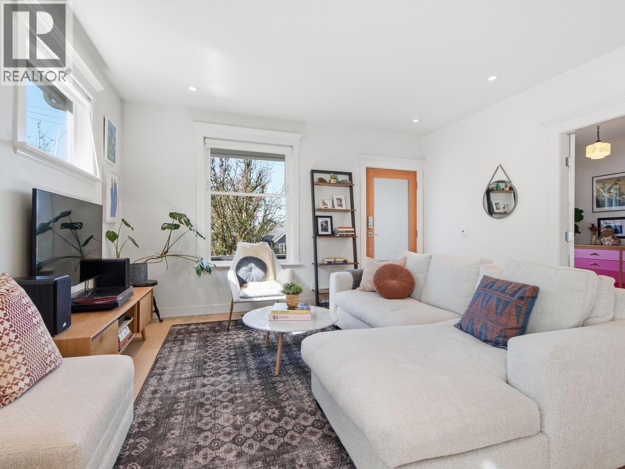 2224 Victoria Drive, Vancouver, British Columbia  V5N 4K6 - Photo 5 - R3102658