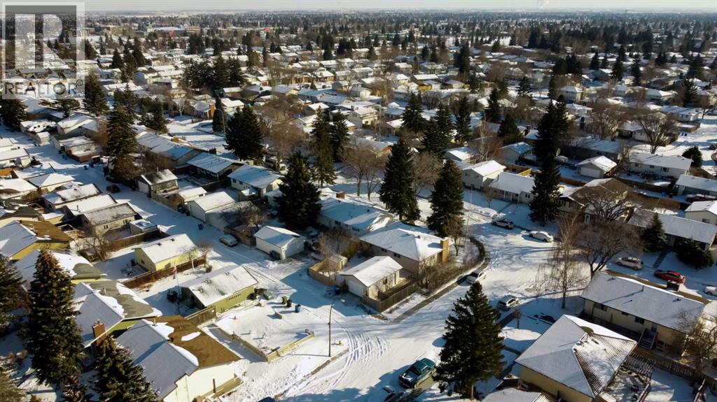 4620 31 Avenue NE, Calgary, Alberta  T1Y 1G9 - Photo 35 - A2288481