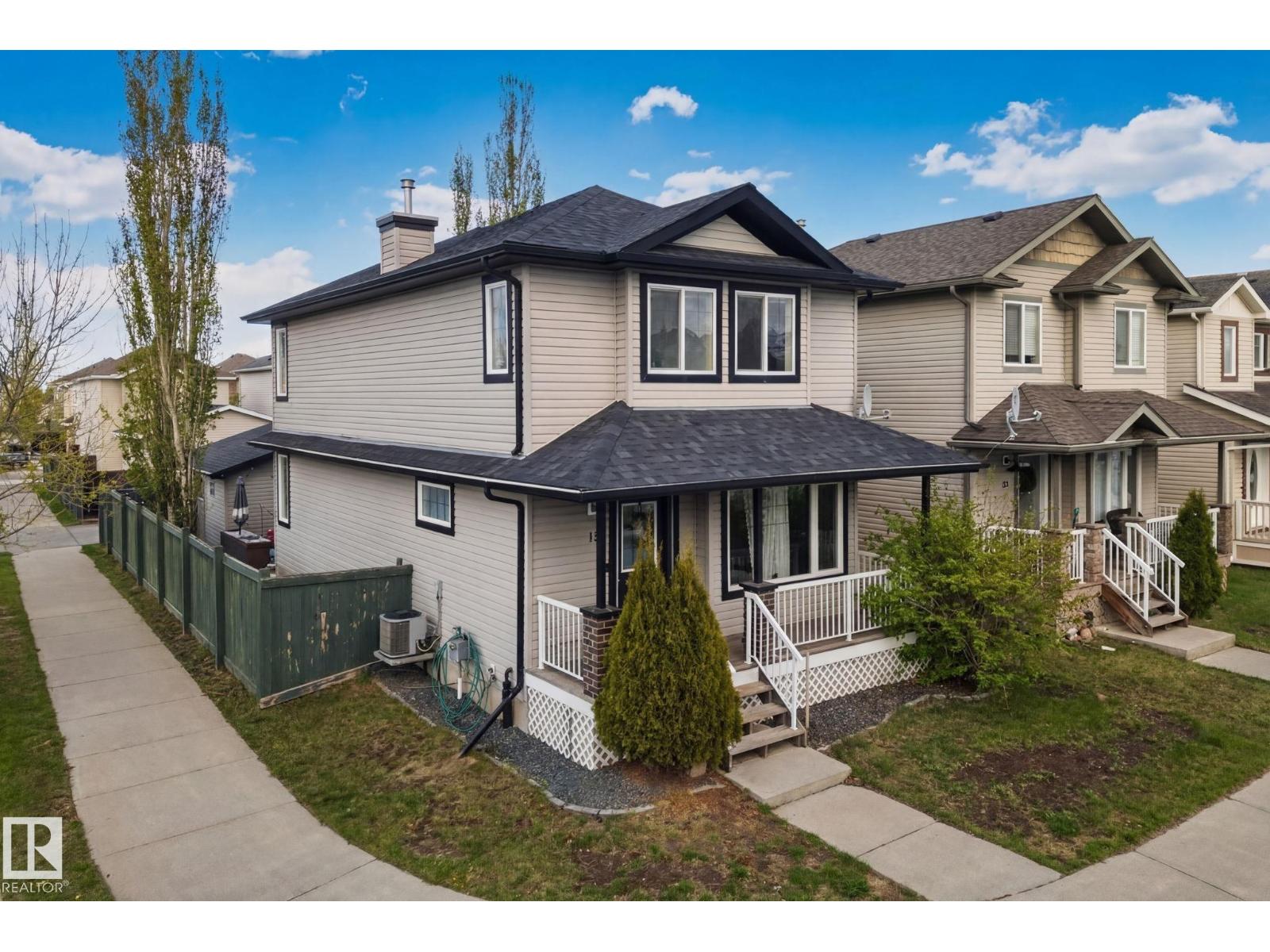 18 VIRGINIA LO, spruce grove, Alberta