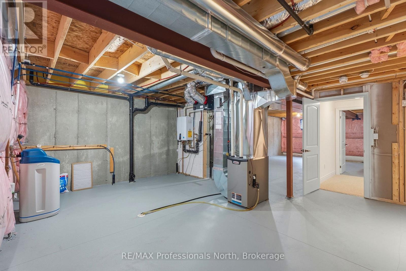 30 Serenity Place, Huntsville, Ontario  P1H 0C4 - Photo 34 - X12912194