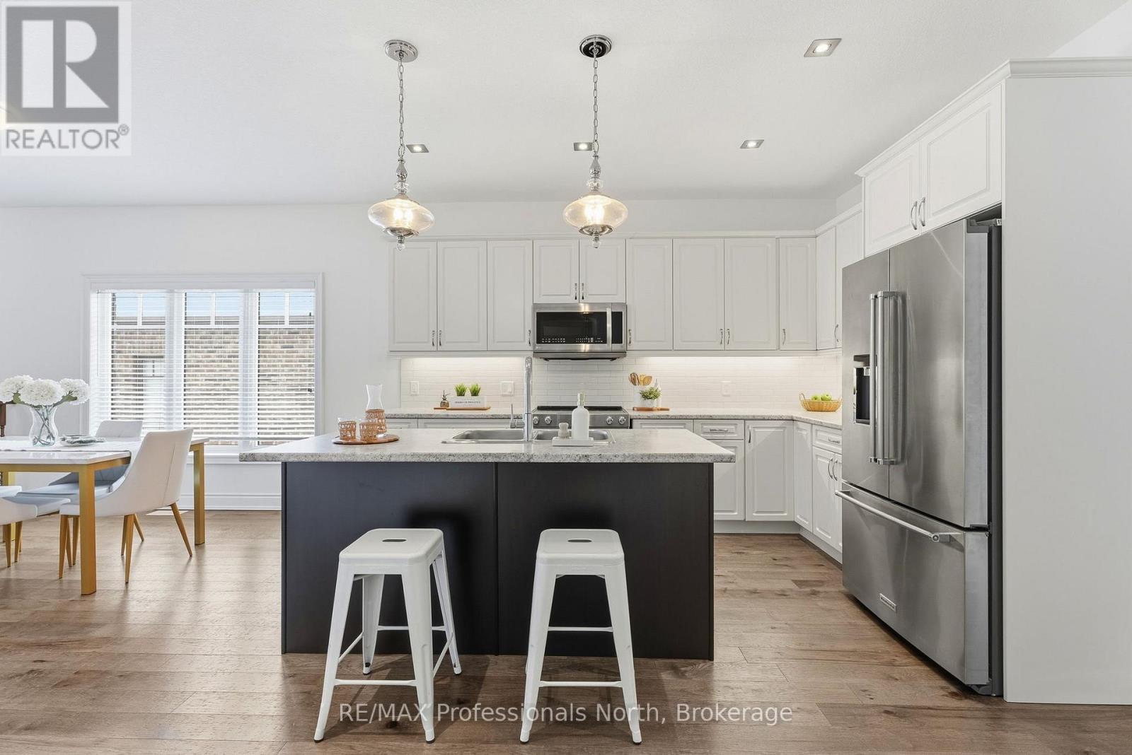 30 Serenity Place, Huntsville, Ontario  P1H 0C4 - Photo 5 - X12912194