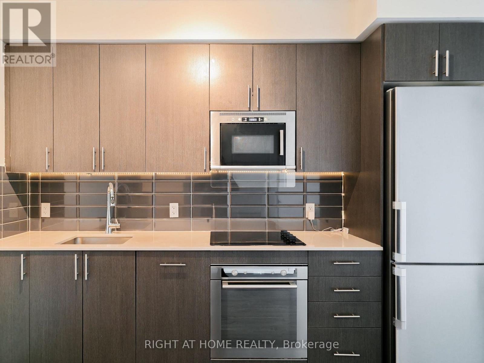 1713 - 2550 Simcoe Street N, Oshawa, Ontario  L1L 0R5 - Photo 12 - E12730000