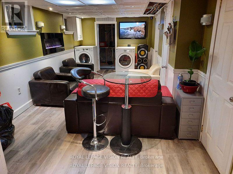 52 Ellendale Drive, Toronto, Ontario  M1P 1N5 - Photo 21 - E12828738