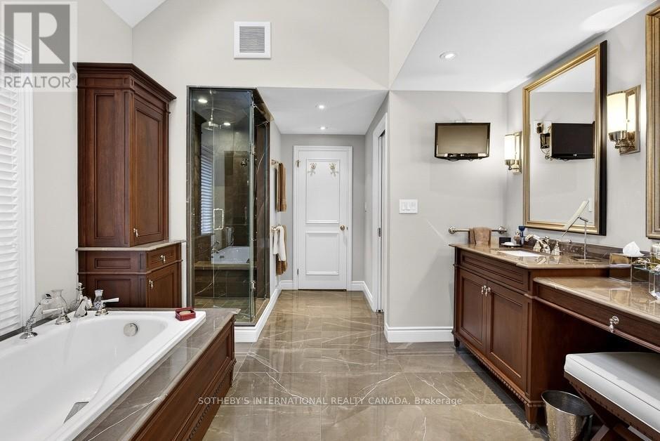 30 A Oriole Road, Toronto, Ontario  M4V 2E8 - Photo 11 - C12912152