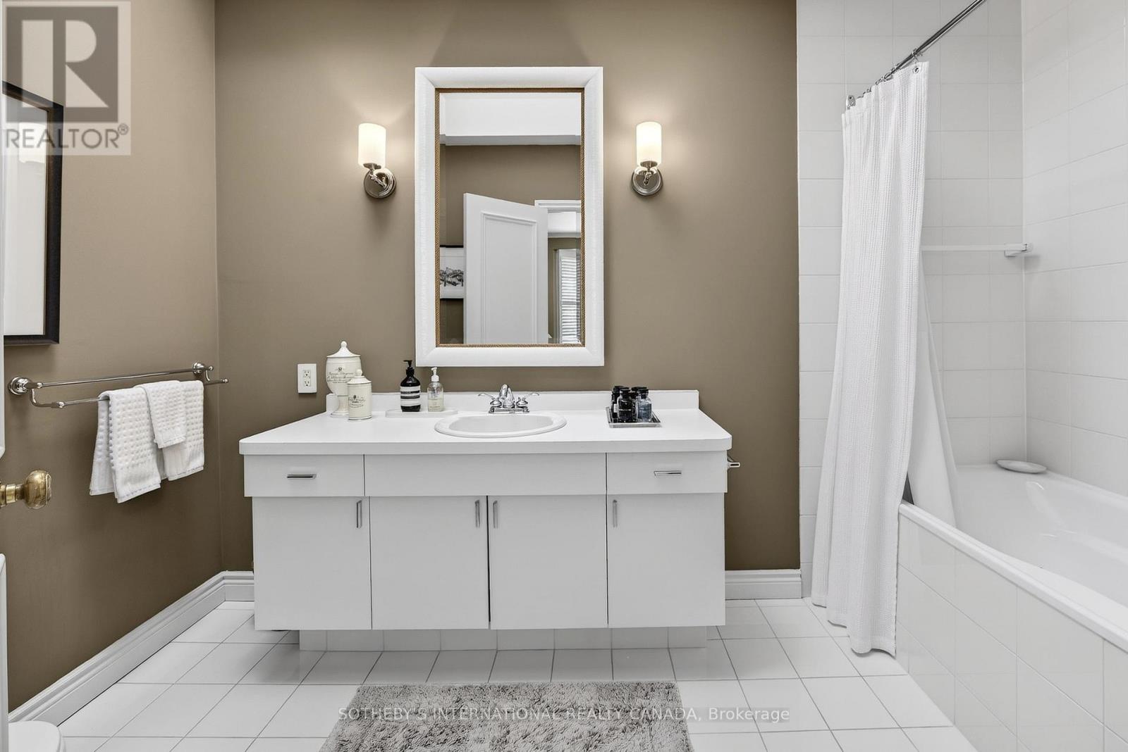 30 A Oriole Road, Toronto, Ontario  M4V 2E8 - Photo 14 - C12912152